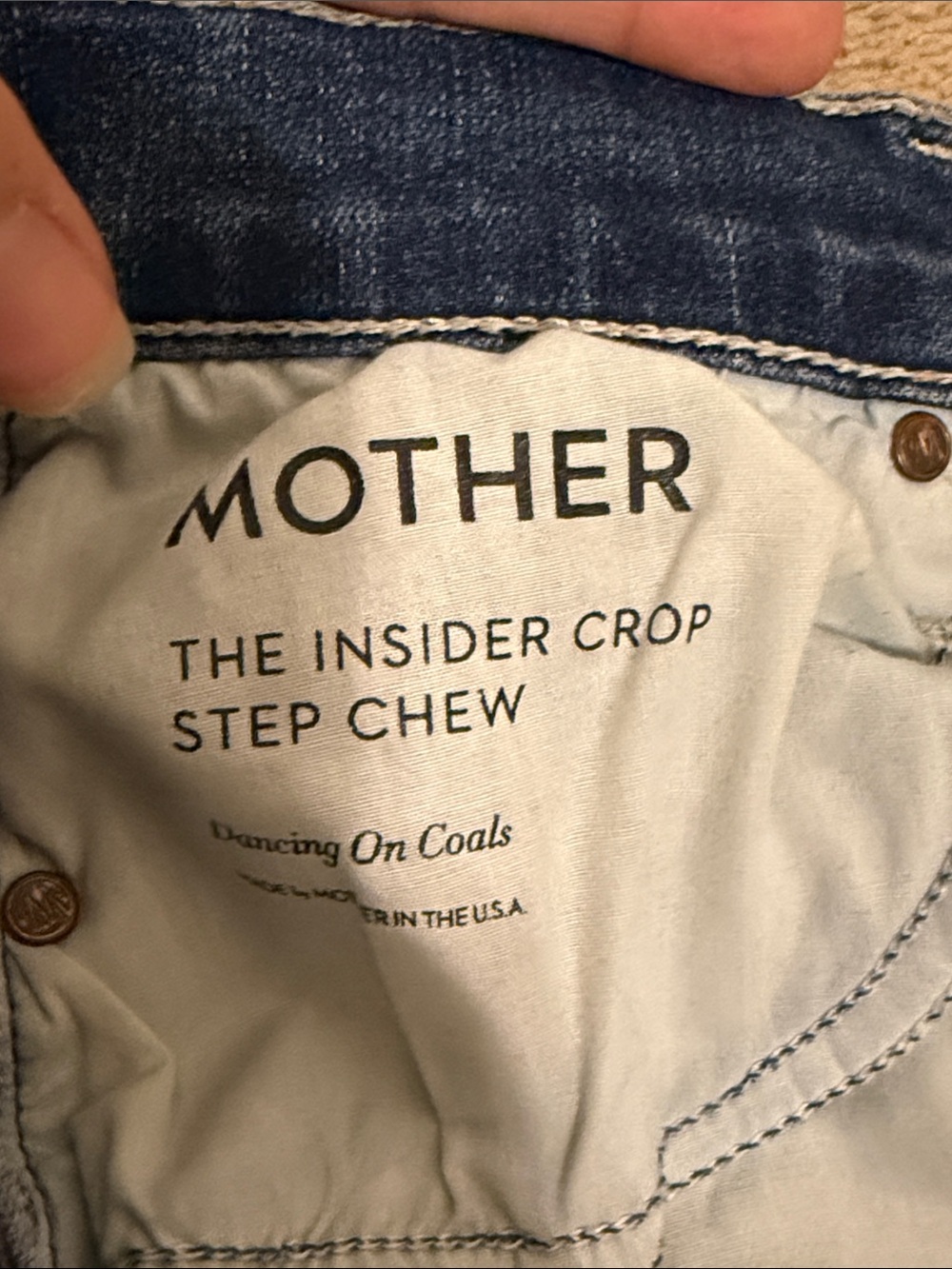 MOTHER Insider Crop Step Chew Jeans Size 27 - Picture 5 of 6